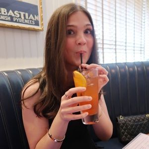 Meet your Posher, Jackie
